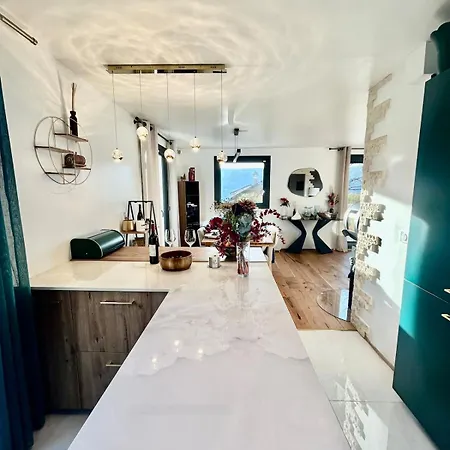 Maison Vue Avec Jardin 5min A Pied Du Villa