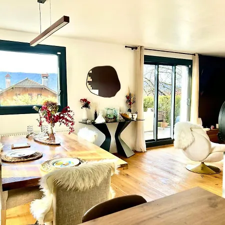 Maison Vue Avec Jardin 5min A Pied Du Villa Veyrier-du-Lac