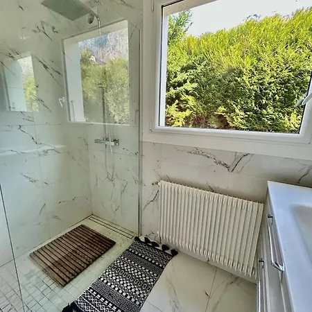 Maison Vue Avec Jardin 5min A Pied Du