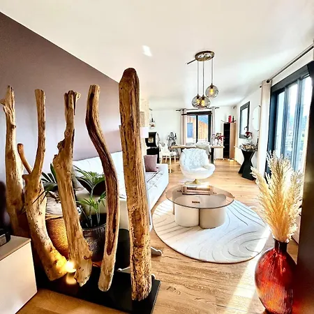 Maison Vue Avec Jardin 5min A Pied Du Villa